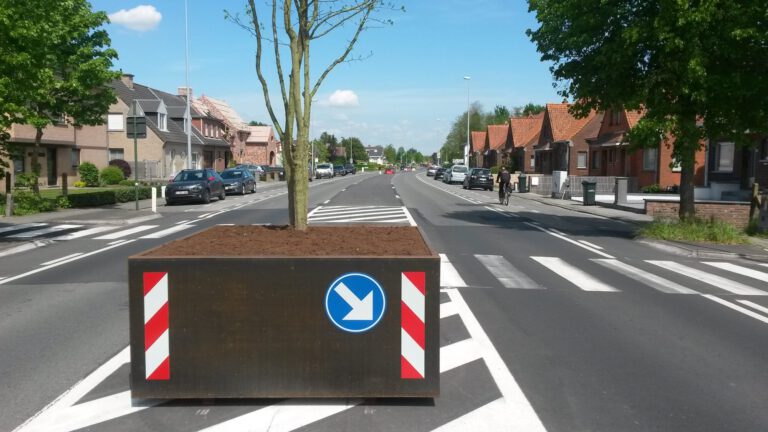 Leveren en plaatsen CorTenstalen boombakken Harelbeke (België)